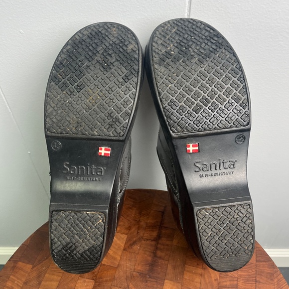 Sanita Metallic Silver Professional Slip Resistant Clogs Size 42 - Picture 8 of 9